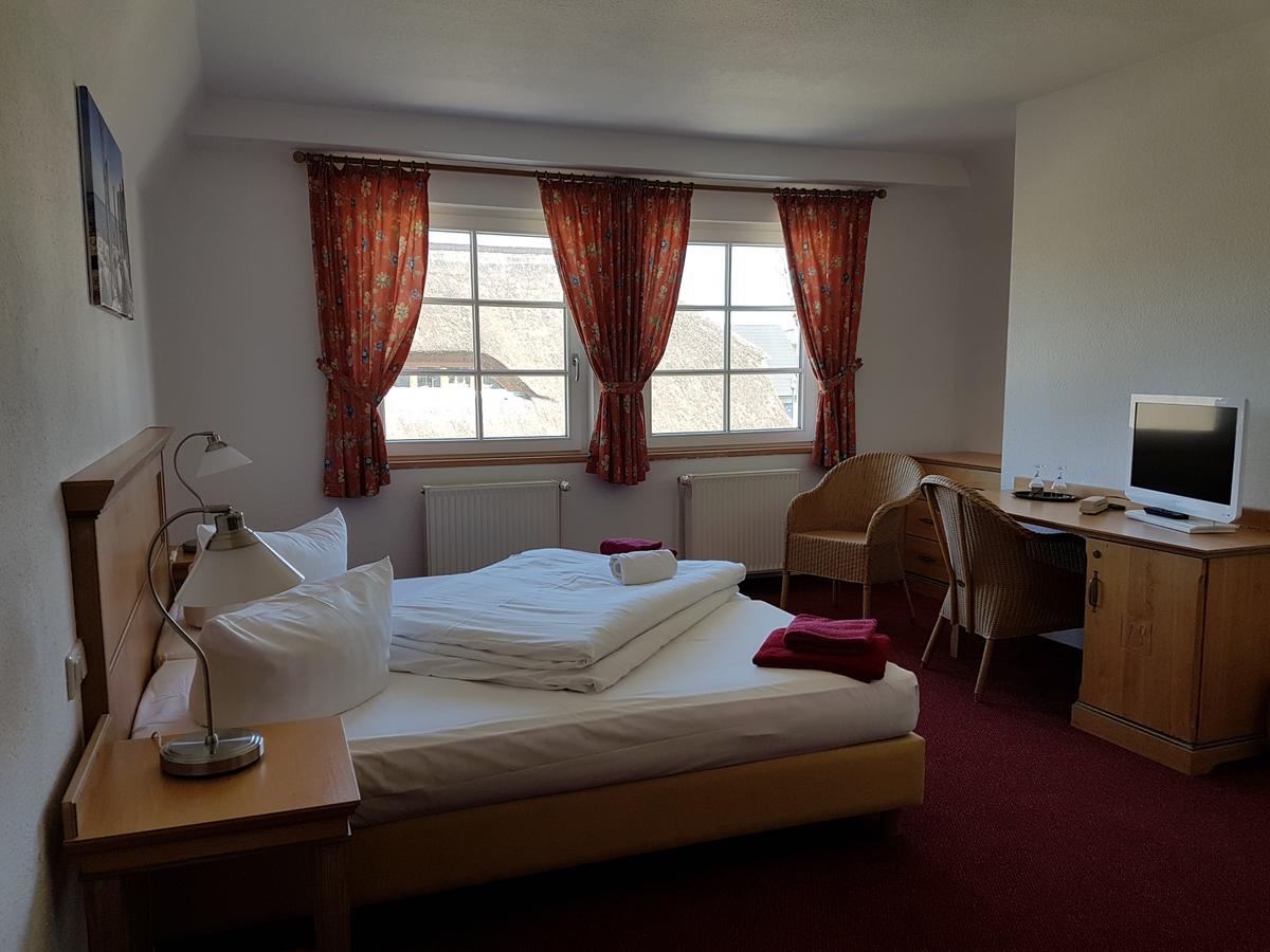 Hotel Alt Wittower Krug Wiek auf Rügen Eksteriør billede