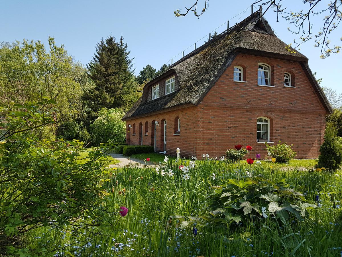 Hotel Alt Wittower Krug Wiek auf Rügen Eksteriør billede